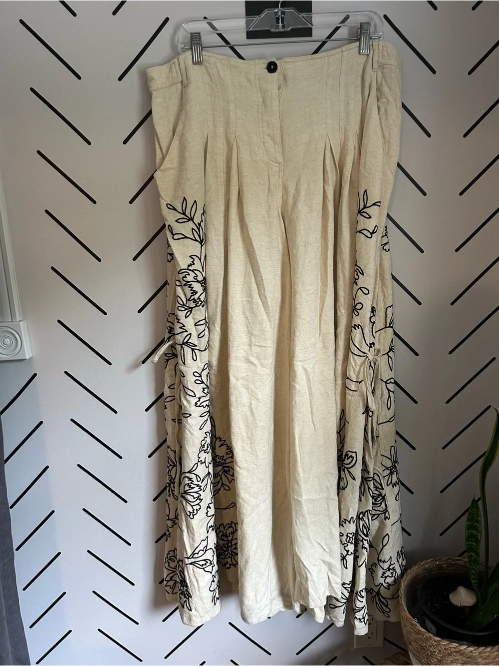 NWOT free people What You Know Embroidered Wide-Leg Pants - Picture 13 of 15